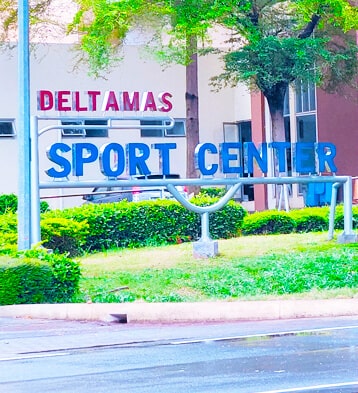 Deltamas Sport Center: Badminton & Futsal