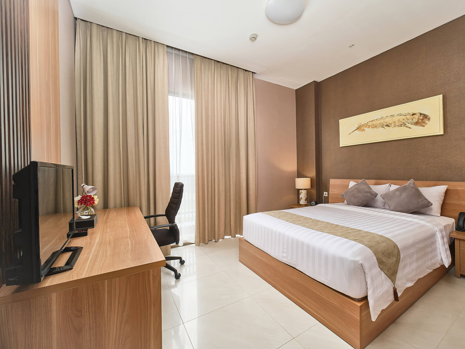 Le Premier Hotel Kota Deltamas - Suite Room